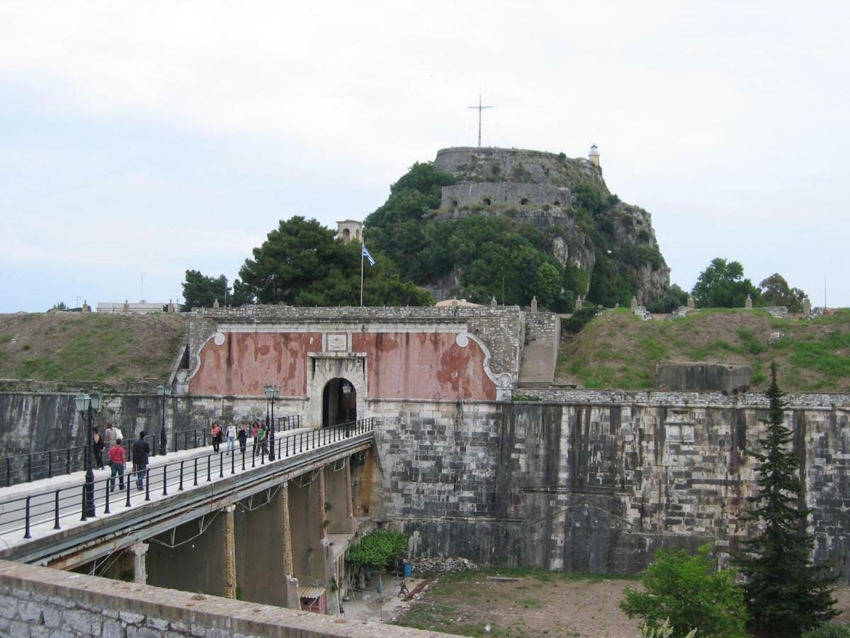 Archontiko Kourkoulos Makrádes Exterior foto